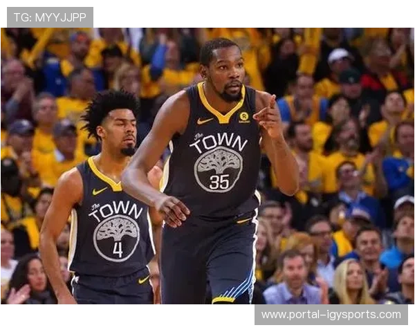 球员伤病管理成赛季漫长考验，轮休策略利弊探讨