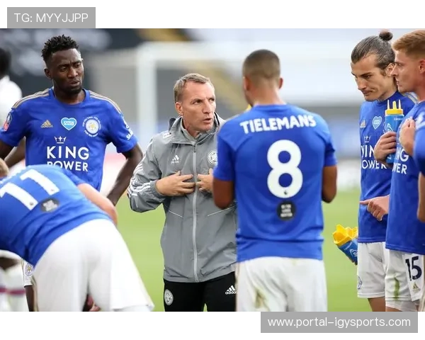 全球化资本涌入与战术风格趋同：英超身份认同挑战