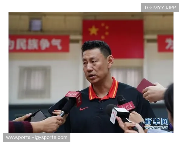 前国家队主帅李楠确认加盟南京同曦教练组，担任战术顾问